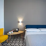 Borgo Dei Saraceni - Flower فندق مبيت وإفطار